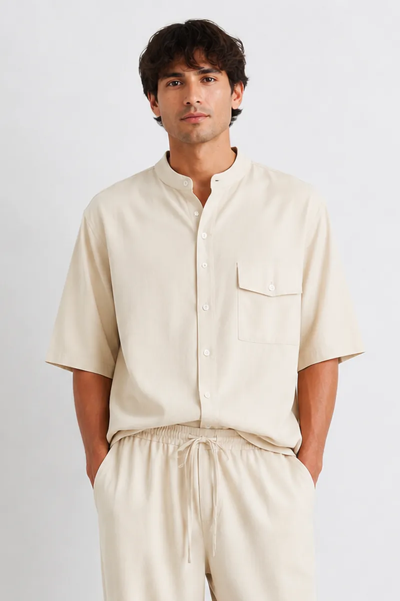 Camicia coreana del Set Lino Riviera vista da vicino